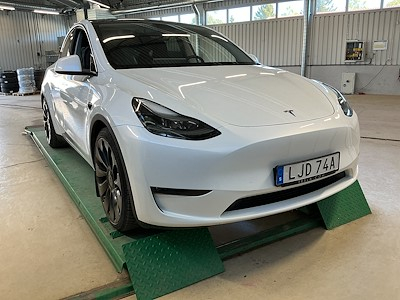 Köp TESLA Model Y på Ayvens Carmarket