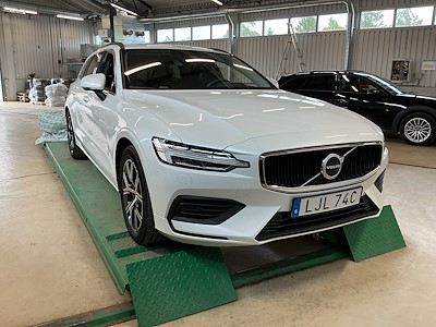 Köp VOLVO V60 på Ayvens Carmarket