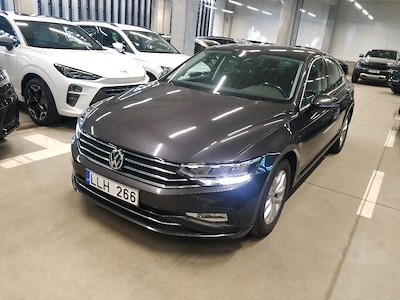 Buy VOLKSWAGEN PASSAT on Ayvens Carmarket