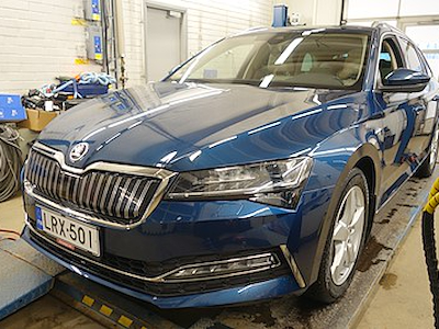 Comprar SKODA SUPERB no Ayvens Carmarket