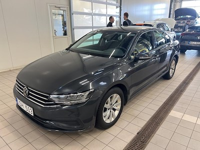 Buy VOLKSWAGEN PASSAT on Ayvens Carmarket