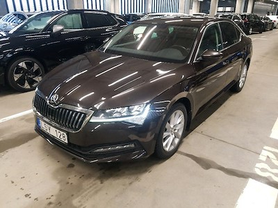 Kaufe SKODA SUPERB bei Ayvens Carmarket