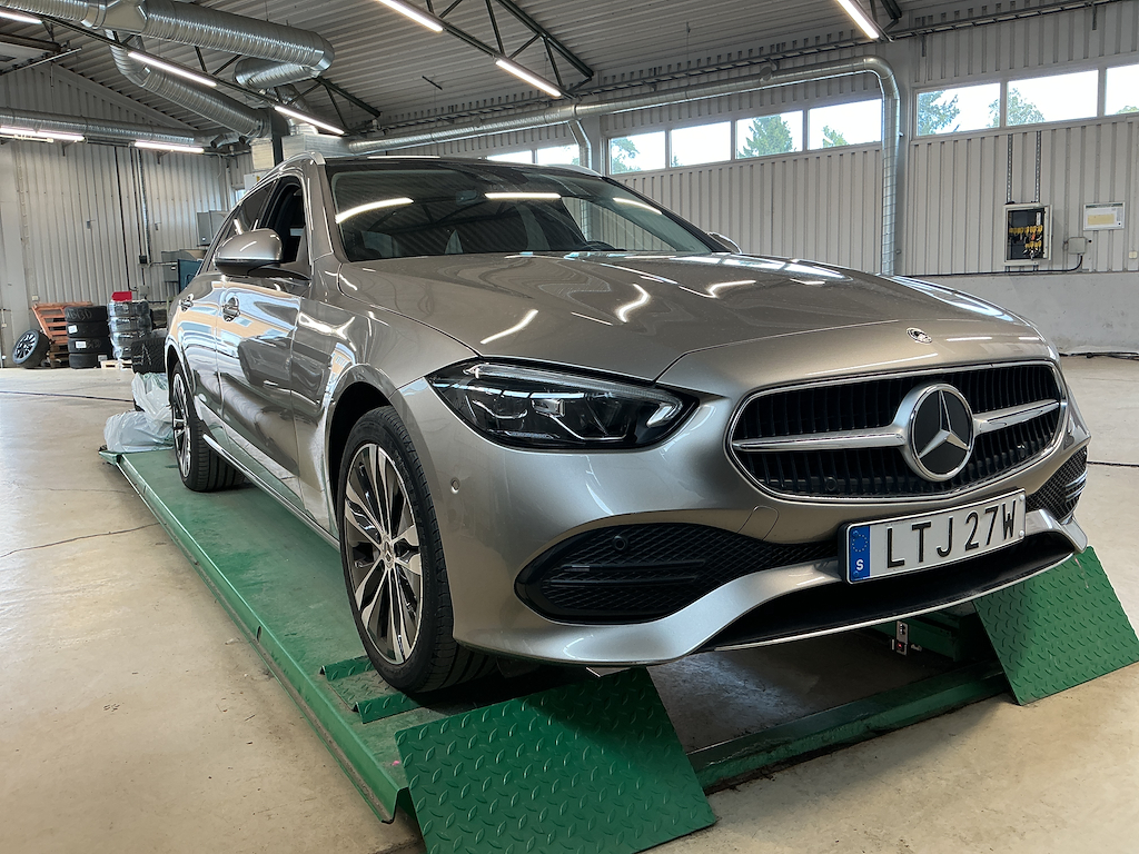 Mercedes-Benz C C300 e 313hk Avantgarde Drag Pano