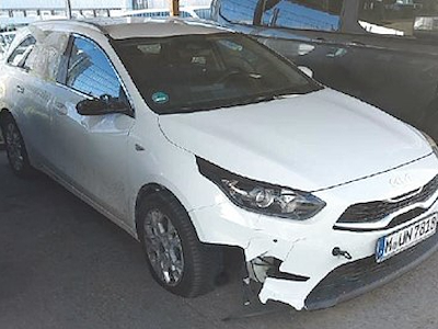 Kaufe KIA Ceed bei Ayvens Carmarket