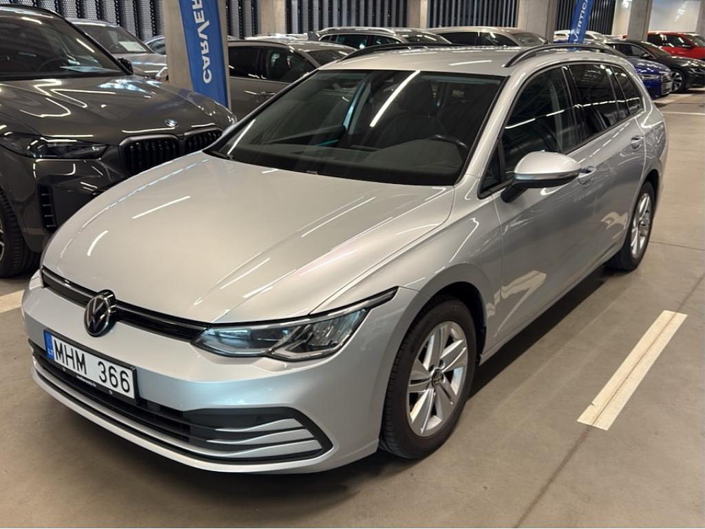 Volkswagen Golf 8 VAR 1.5 ETSI LIFE DSG7 96KW