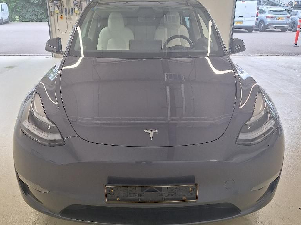 TESLA MODEL Y LONG RANGE AWD AUTO 514 CV 20 Induction Wheels; Midnight Silver met paint; Black/White Interieur