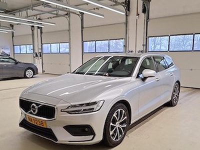 Kaufe VOLVO V60 B4D MOMENTUM PRO bei Ayvens Carmarket