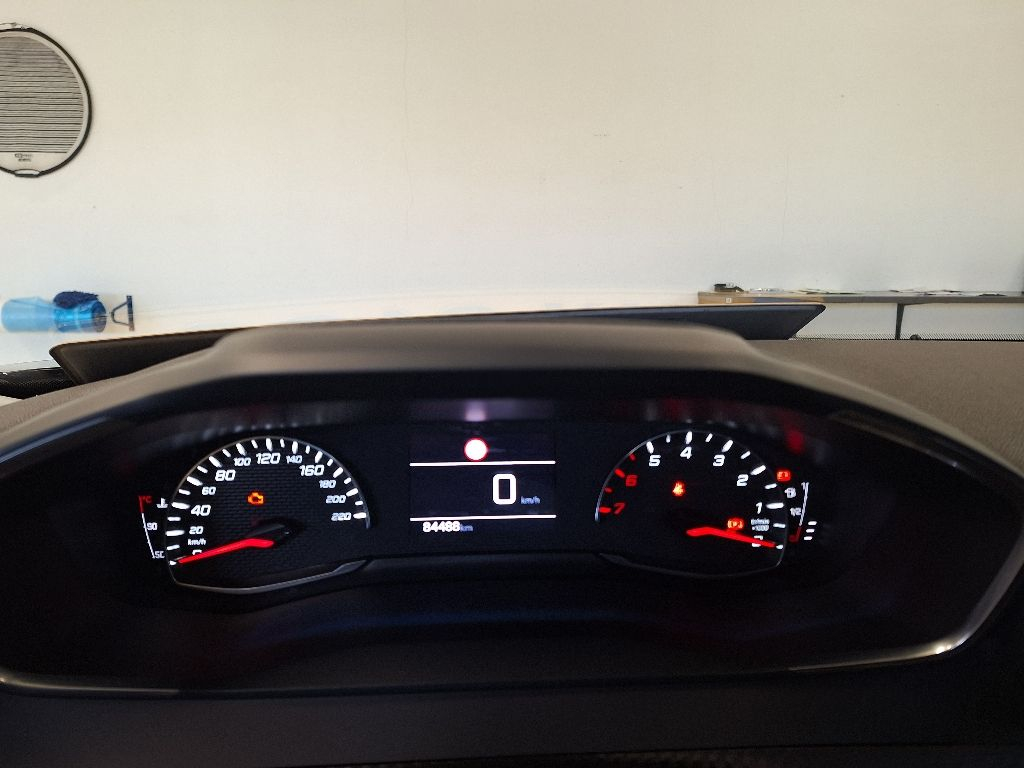 Peugeot 2008 1.5 BLUEHDI S/S ACTIVE PA 110 CV Connect; LED; GPS