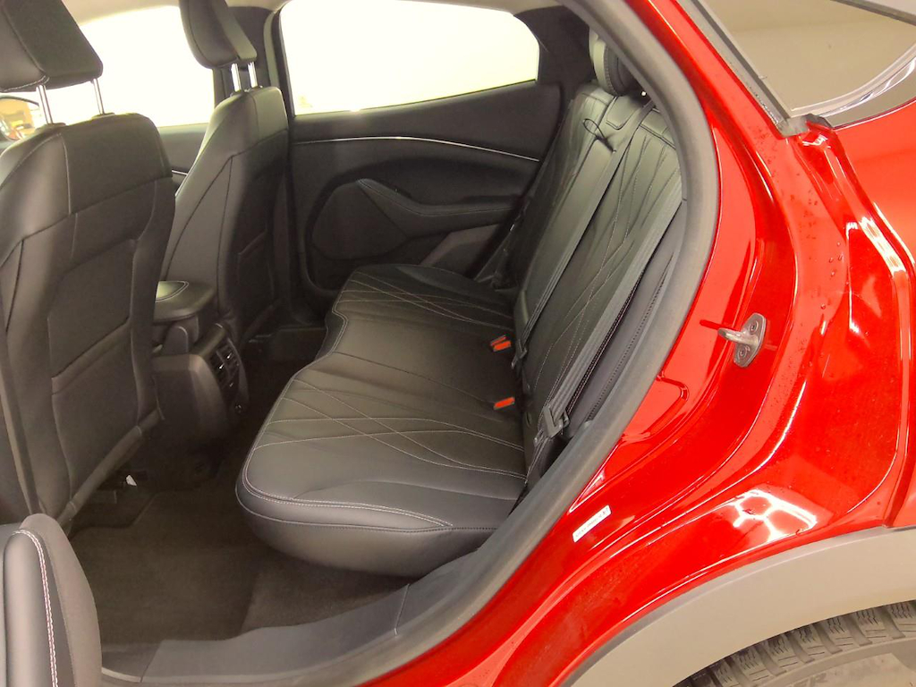 Foto 9 van Ford Mustang