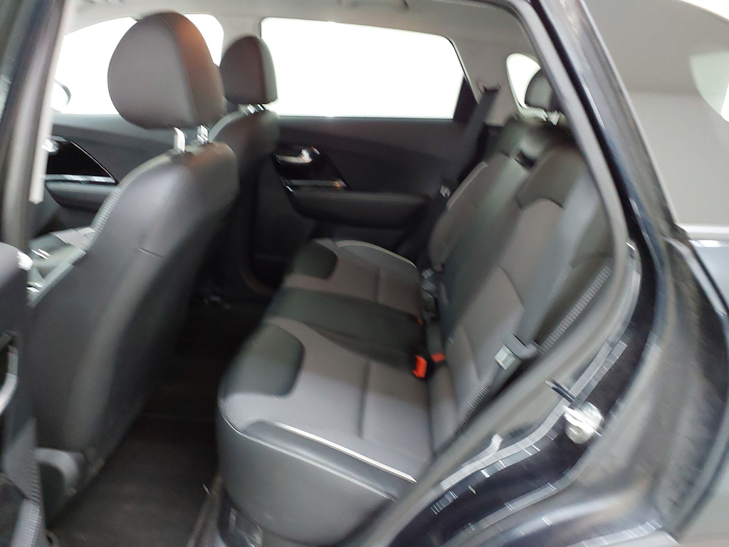 Foto 17 van Kia Niro