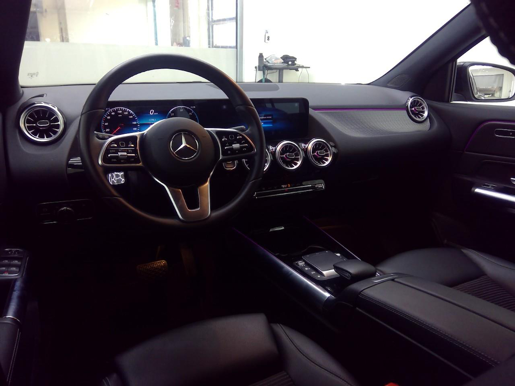 Foto 4 van Mercedes EQA