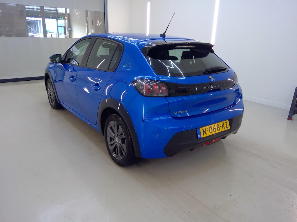 Foto 7 van Peugeot E-208