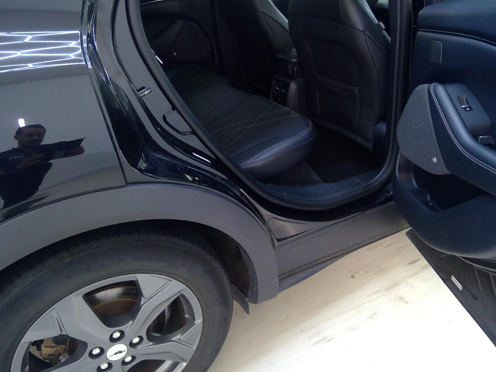 Foto 34 van Ford Mustang