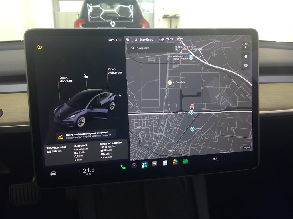 Foto 16 van Tesla Model 3