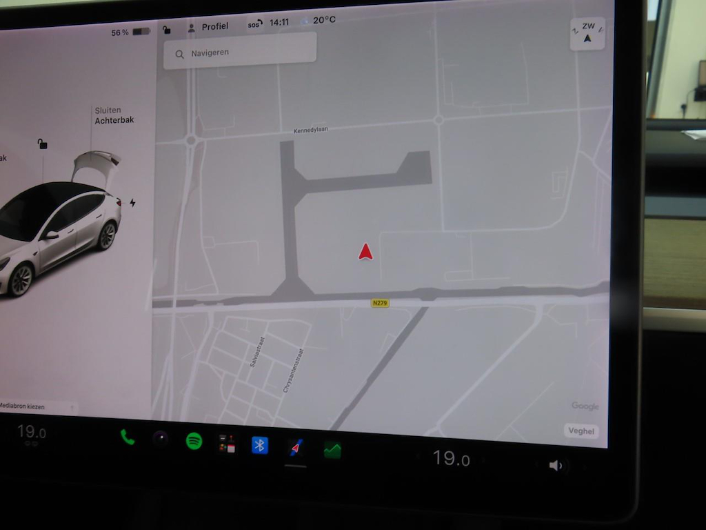 Foto 18 van Tesla Model 3