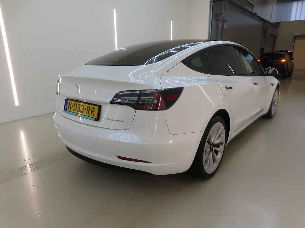 Foto 3 van Tesla Model 3