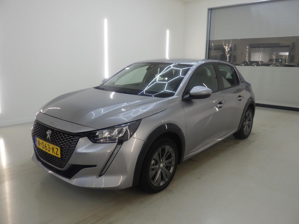 Foto 2 van Peugeot E-208