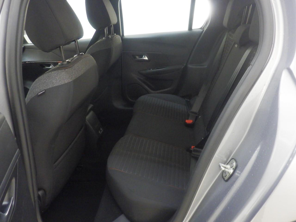 Foto 9 van Peugeot E-208