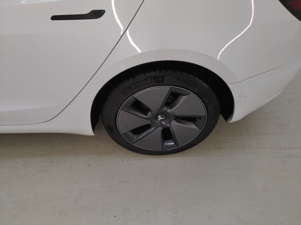 Foto 9 van Tesla Model 3