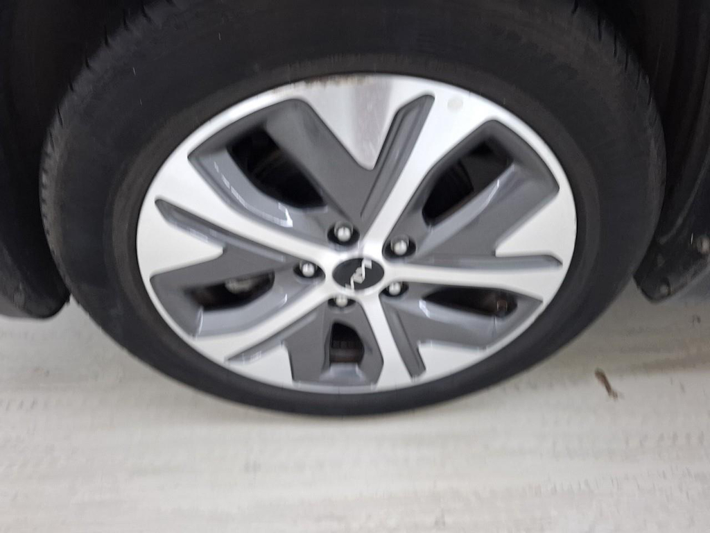 Foto 24 van Kia Niro