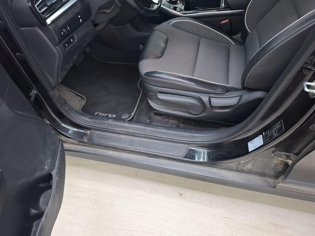 Foto 26 van Kia Niro
