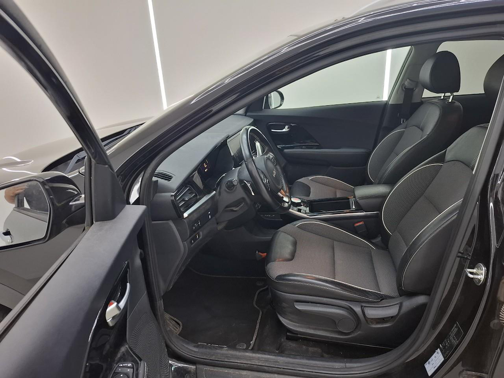 Foto 7 van Kia Niro