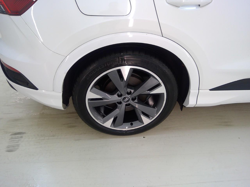 Foto 14 van Audi Q4 e-tron