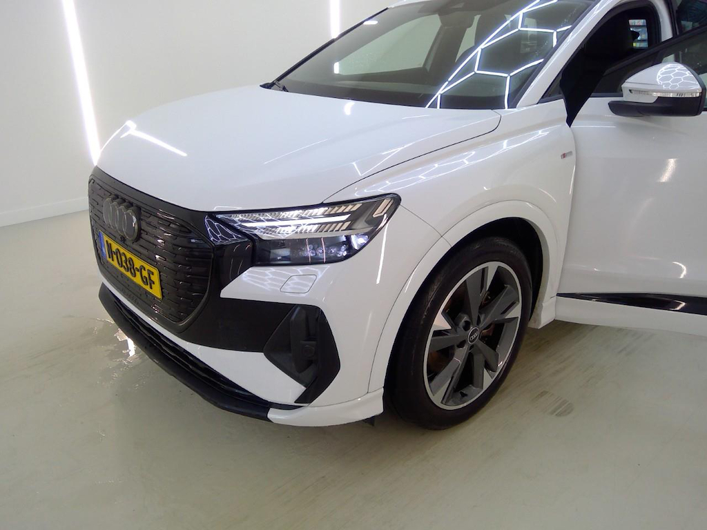 Foto 21 van Audi Q4 e-tron