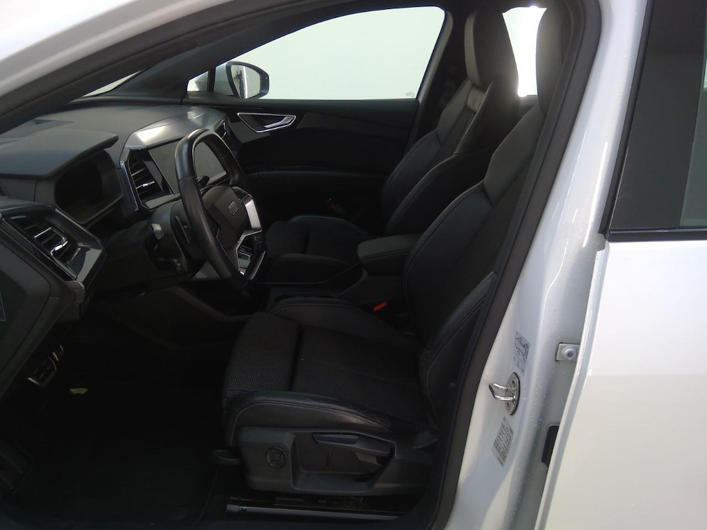 Foto 28 van Audi Q4 e-tron