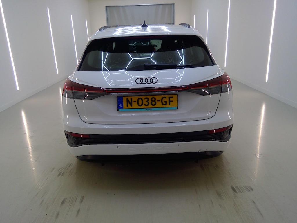 Foto 35 van Audi Q4 e-tron