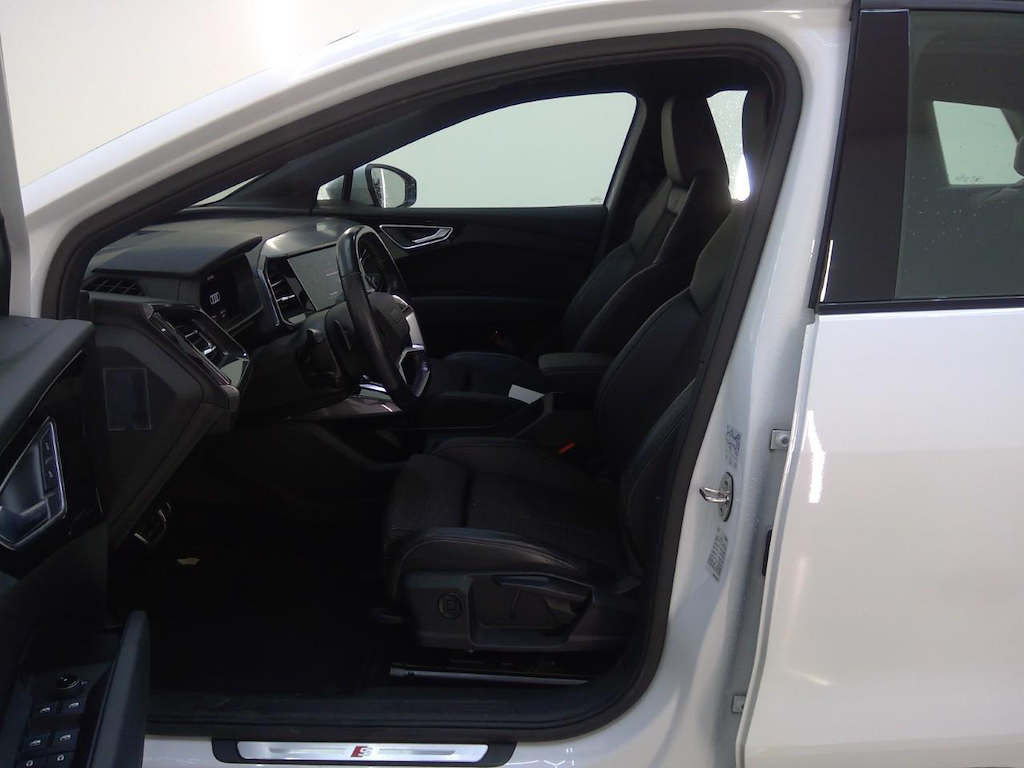 Foto 8 van Audi Q4 e-tron