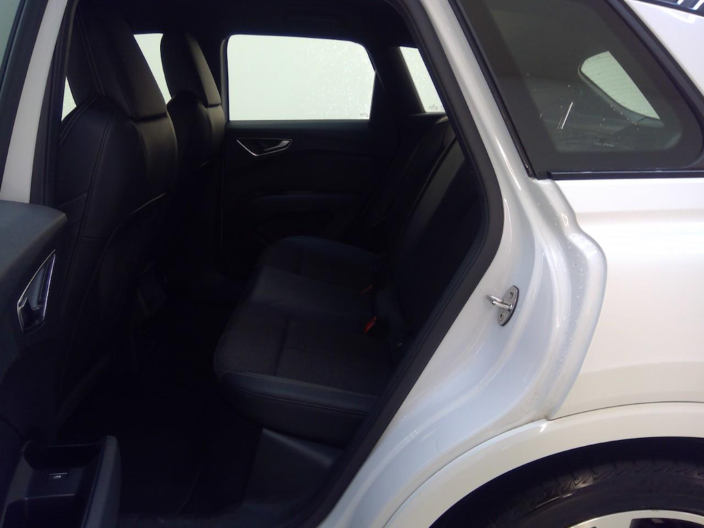Foto 9 van Audi Q4 e-tron