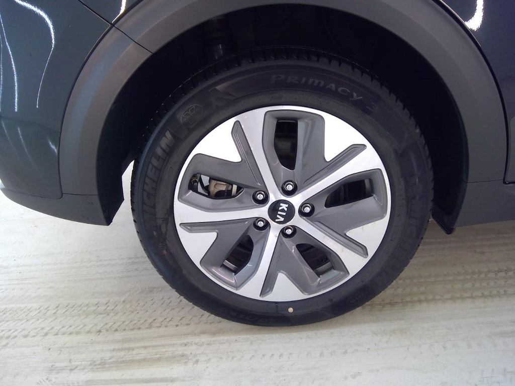Foto 12 van Kia Niro