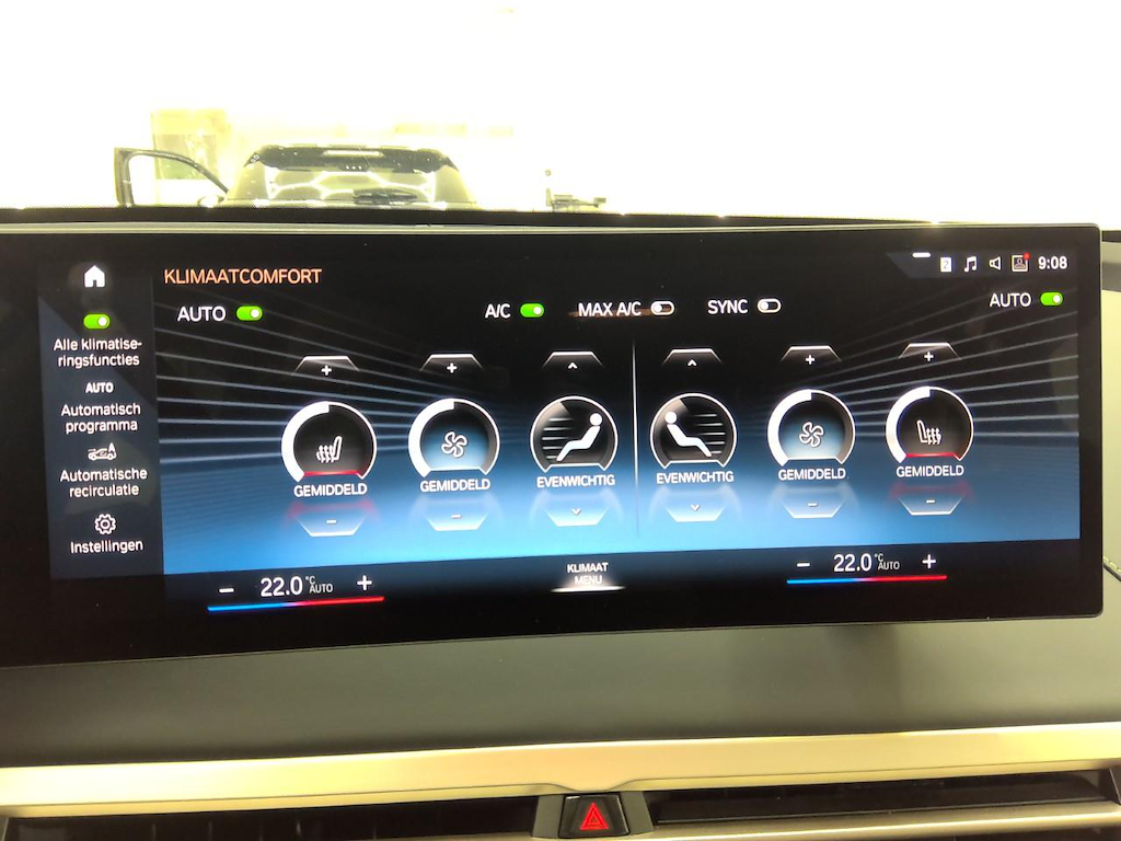 Foto 19 van BMW iX