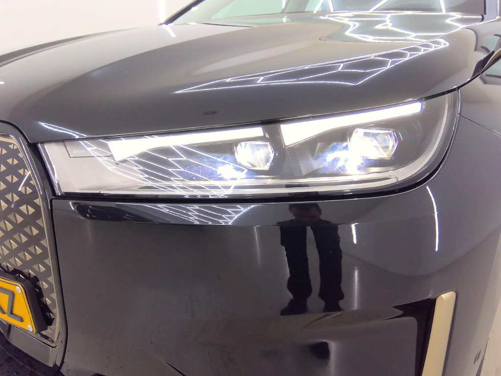 Foto 23 van BMW iX