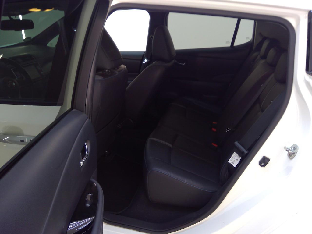 Foto 9 van Nissan Leaf