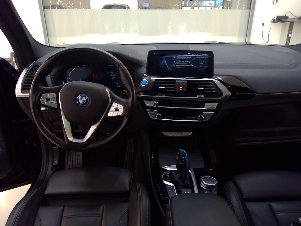Foto 8 van BMW ix3