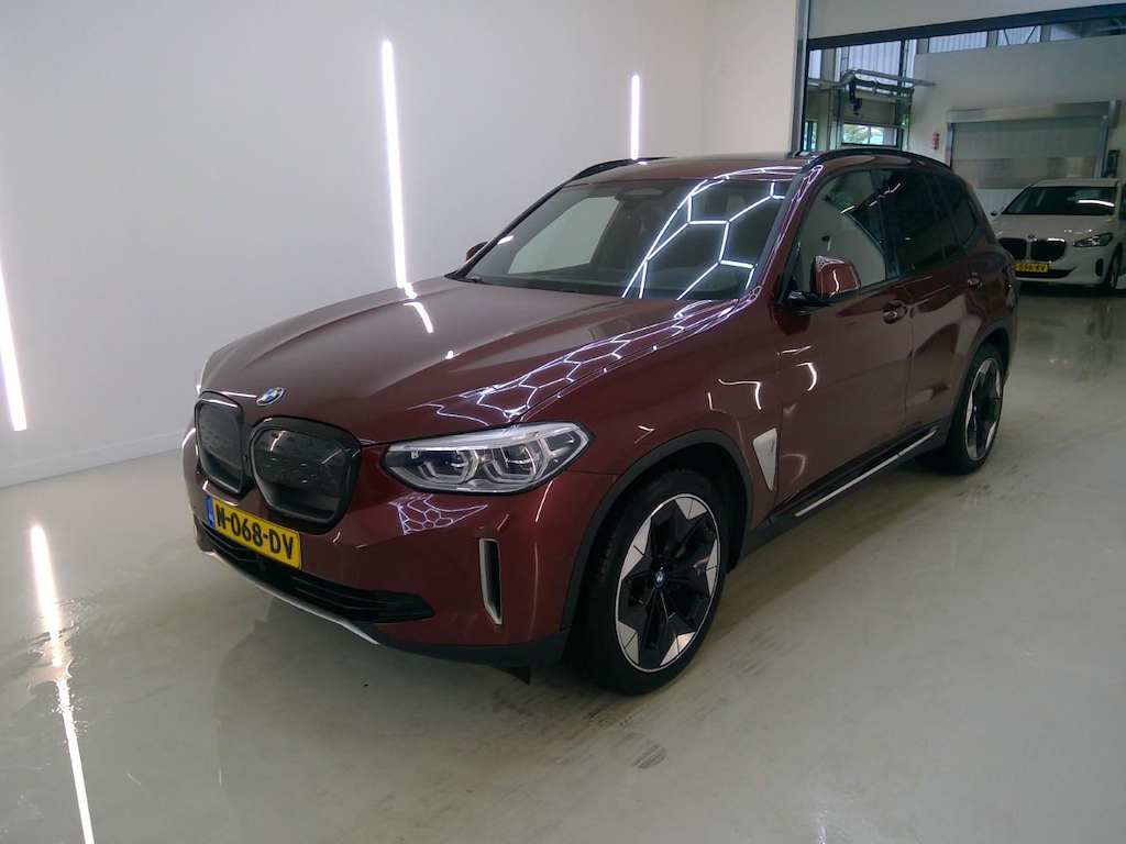 Foto 2 van BMW ix3
