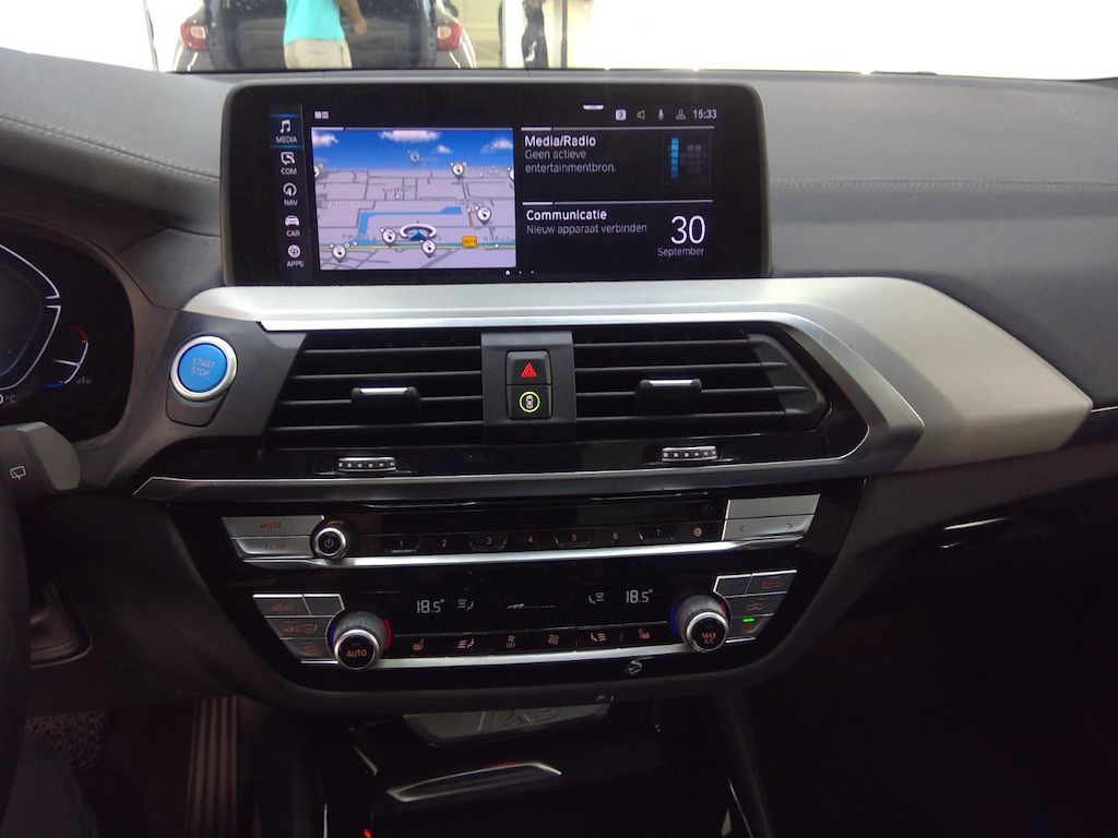 Foto 17 van BMW ix3
