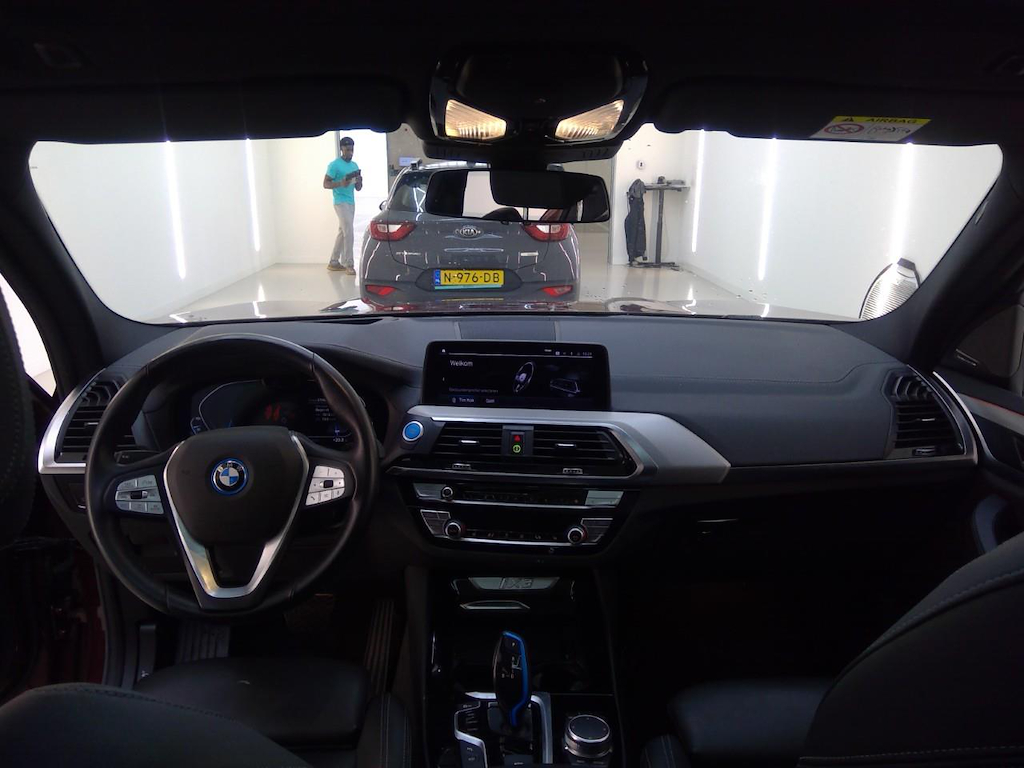 Foto 4 van BMW ix3