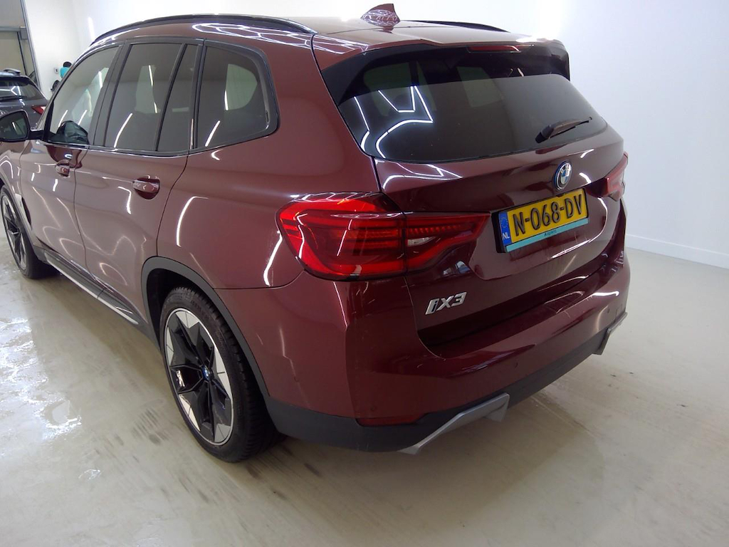 Foto 30 van BMW ix3