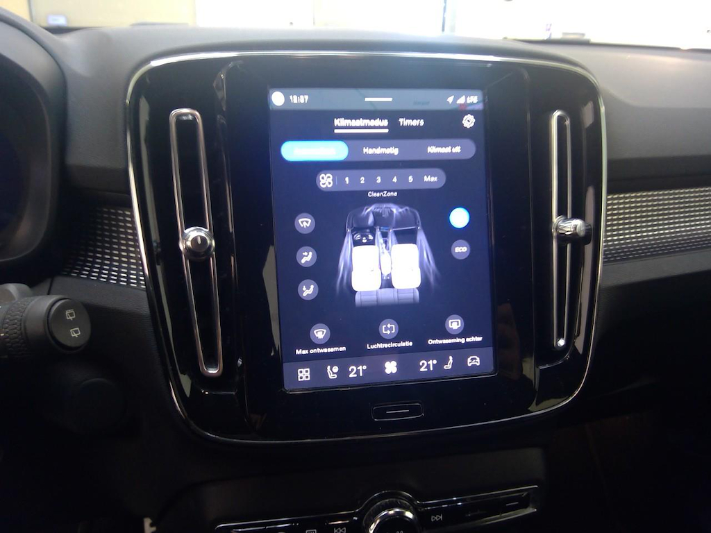 Foto 17 van Volvo XC40 Recharge