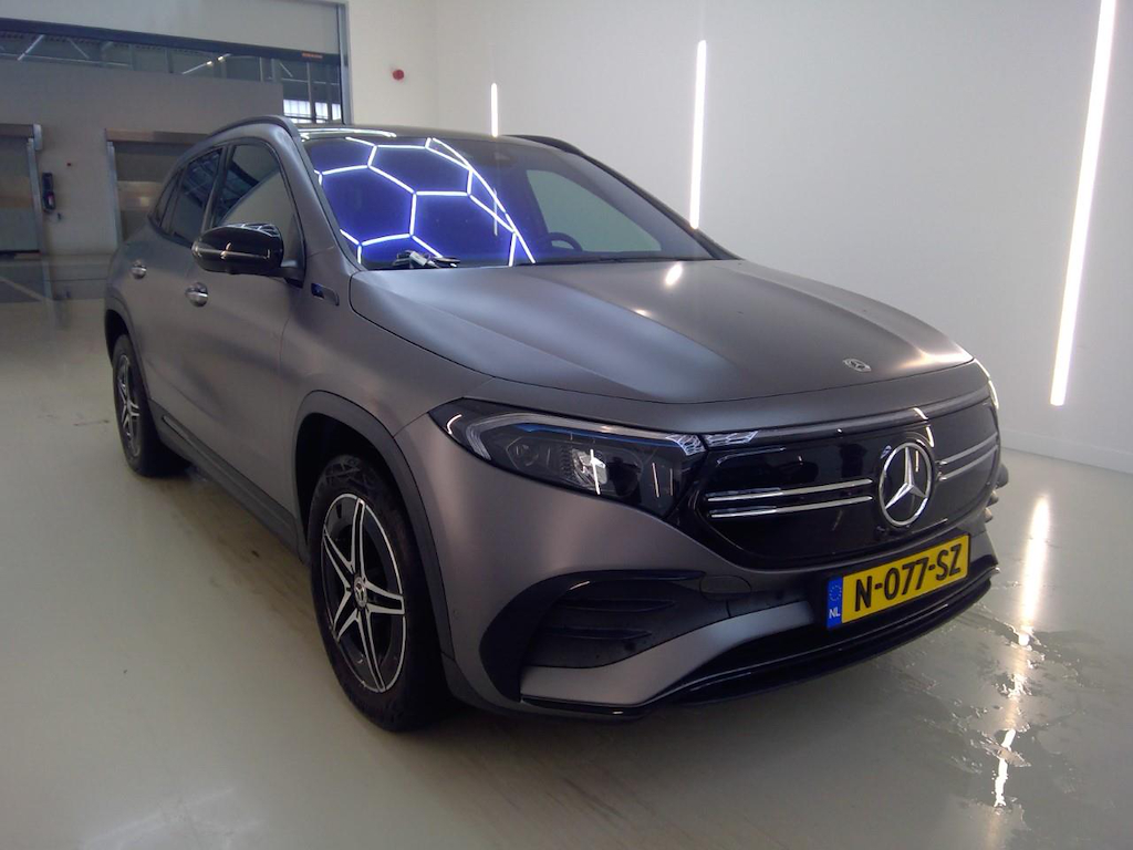 Foto 3 van Mercedes EQA