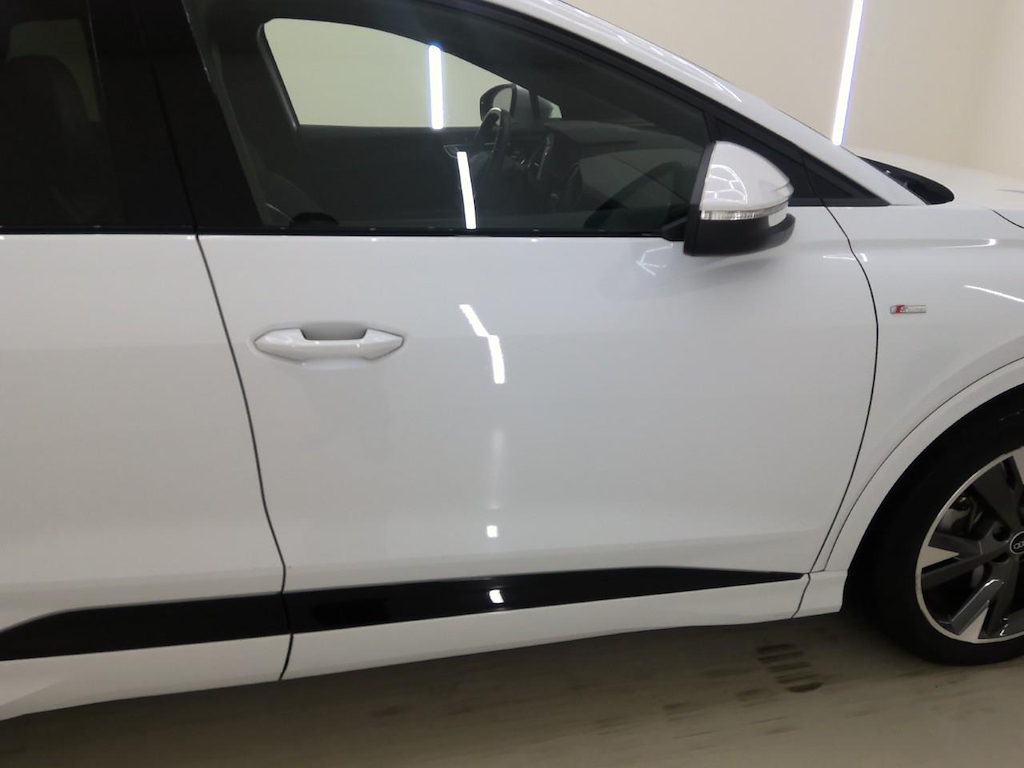 Foto 23 van Audi Q4 e-tron
