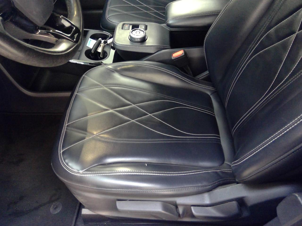 Foto 31 van Ford Mustang