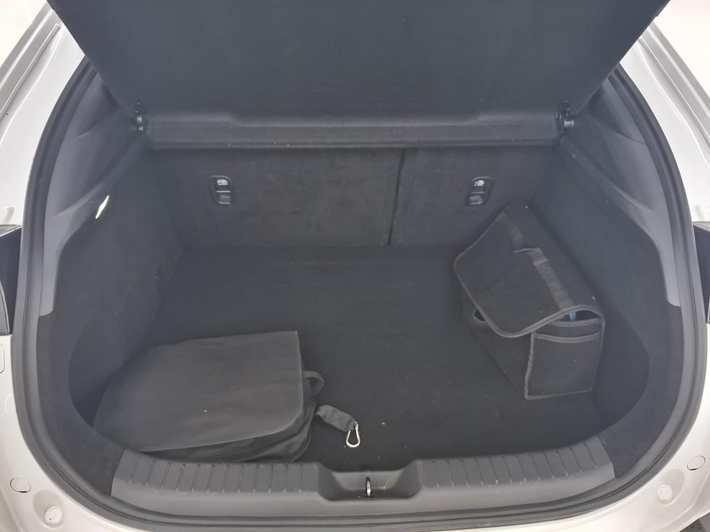 Foto 10 van Mazda MX-30