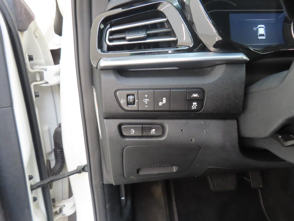 Photo 32 of Kia Niro