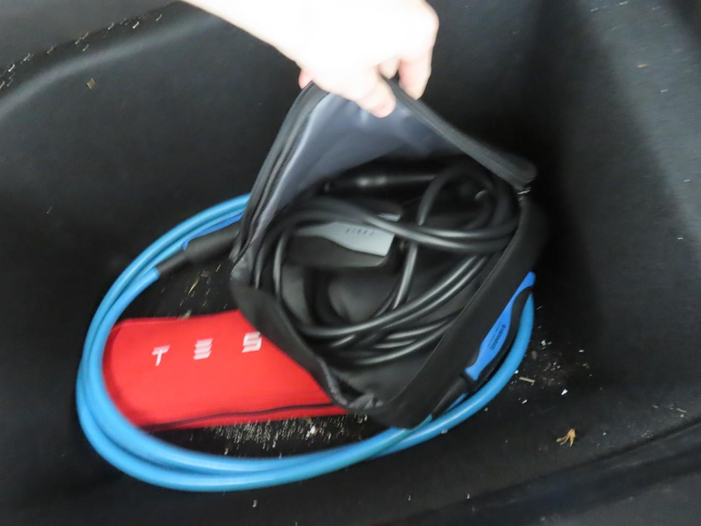 Photo 10 of Tesla Model 3