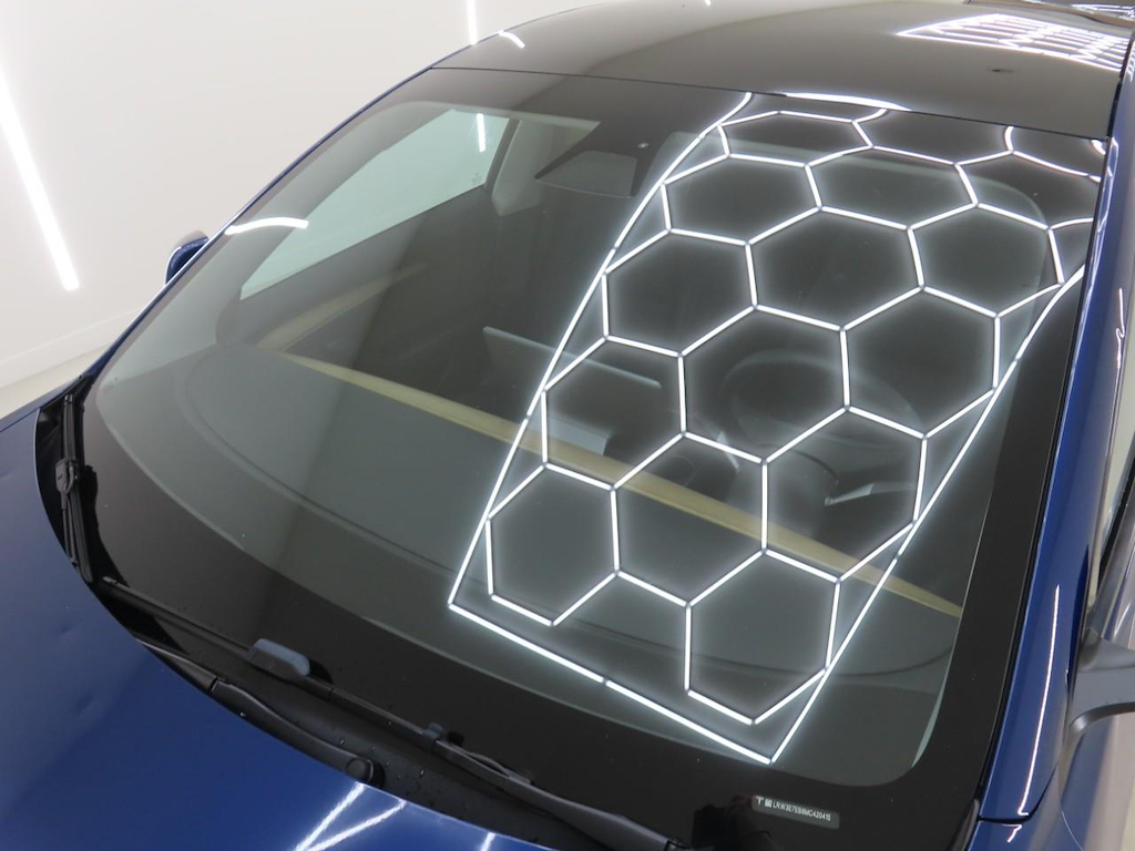 Photo 12 of Tesla Model 3