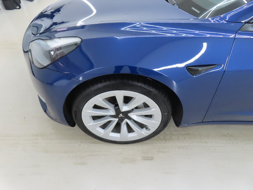 Photo 26 of Tesla Model 3